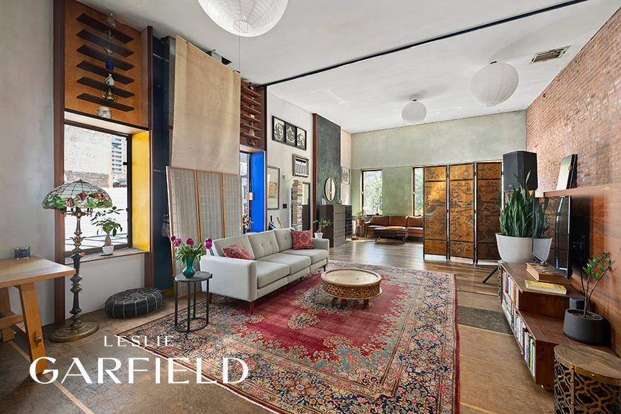 Welcome to 321 E 6th Street, a historic Anglo Italianate townhouse built in 1853, once home to filmmaker Paul Morrissey and artist Andy Warhol.