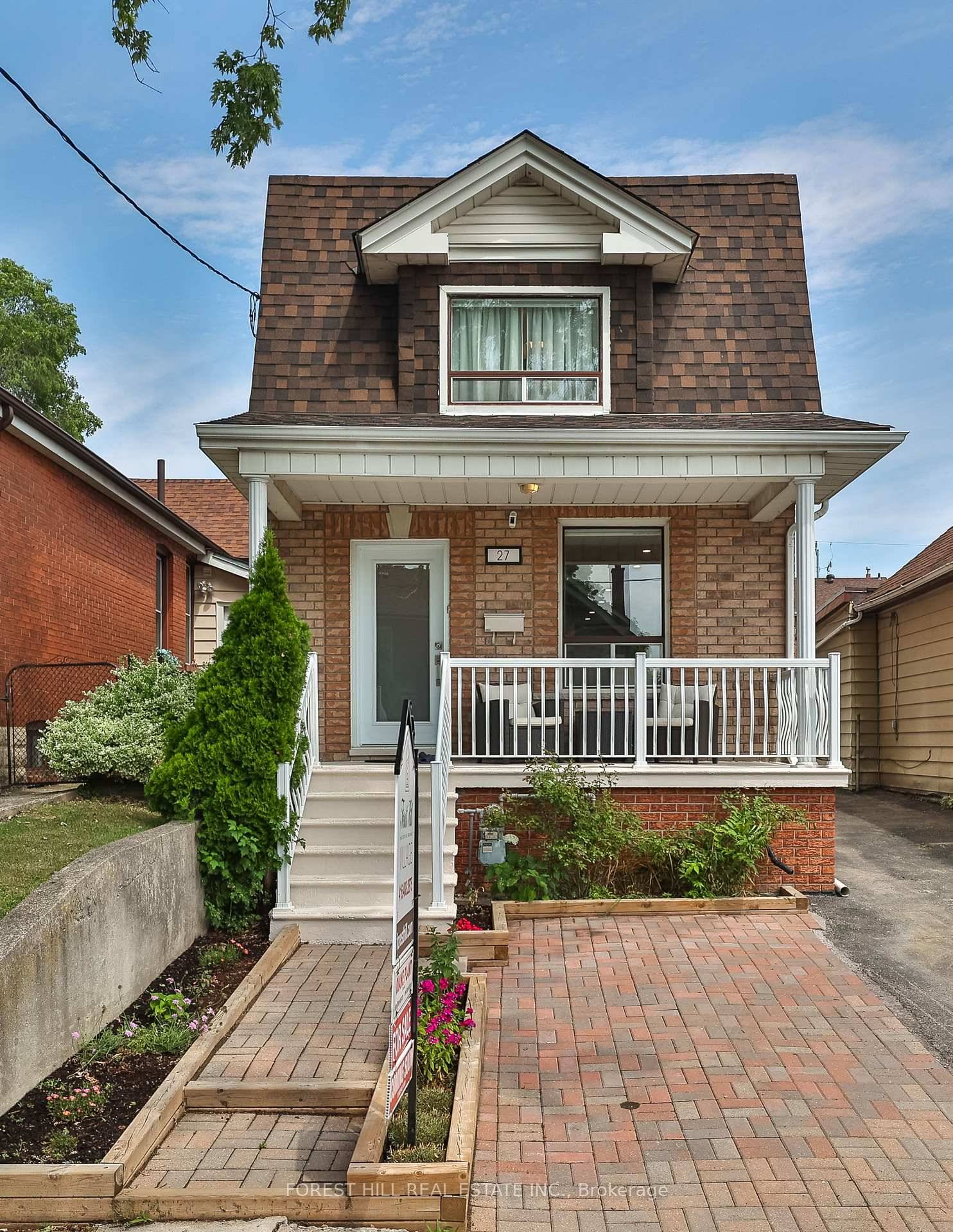Beauty on Blandford ! Nestled on a quiet, low traffic street in the heart of Oakwood Village, this beautifully maintained detached 2 storey home blends charm, thoughtful design amp ; ...