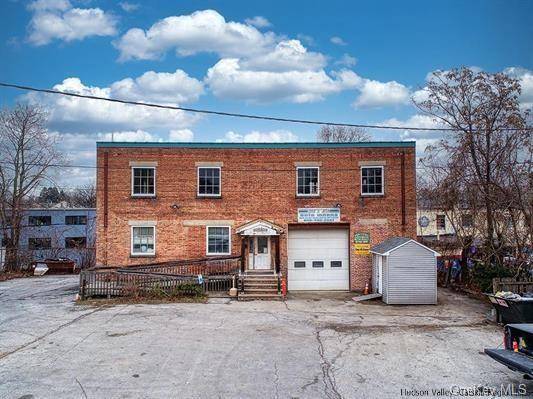TURN KEY BUSINESS OPPORTUNITY IN BOASTING HIGH TRAFFIC AREA OF DUTCHESS COUNTY ON MAIN STREET IN POUGHKEEPSIE RIGHT IN THE HEART OF THE CURRENT BOOM OF INDUSTRY GROWTH AND NEW ...