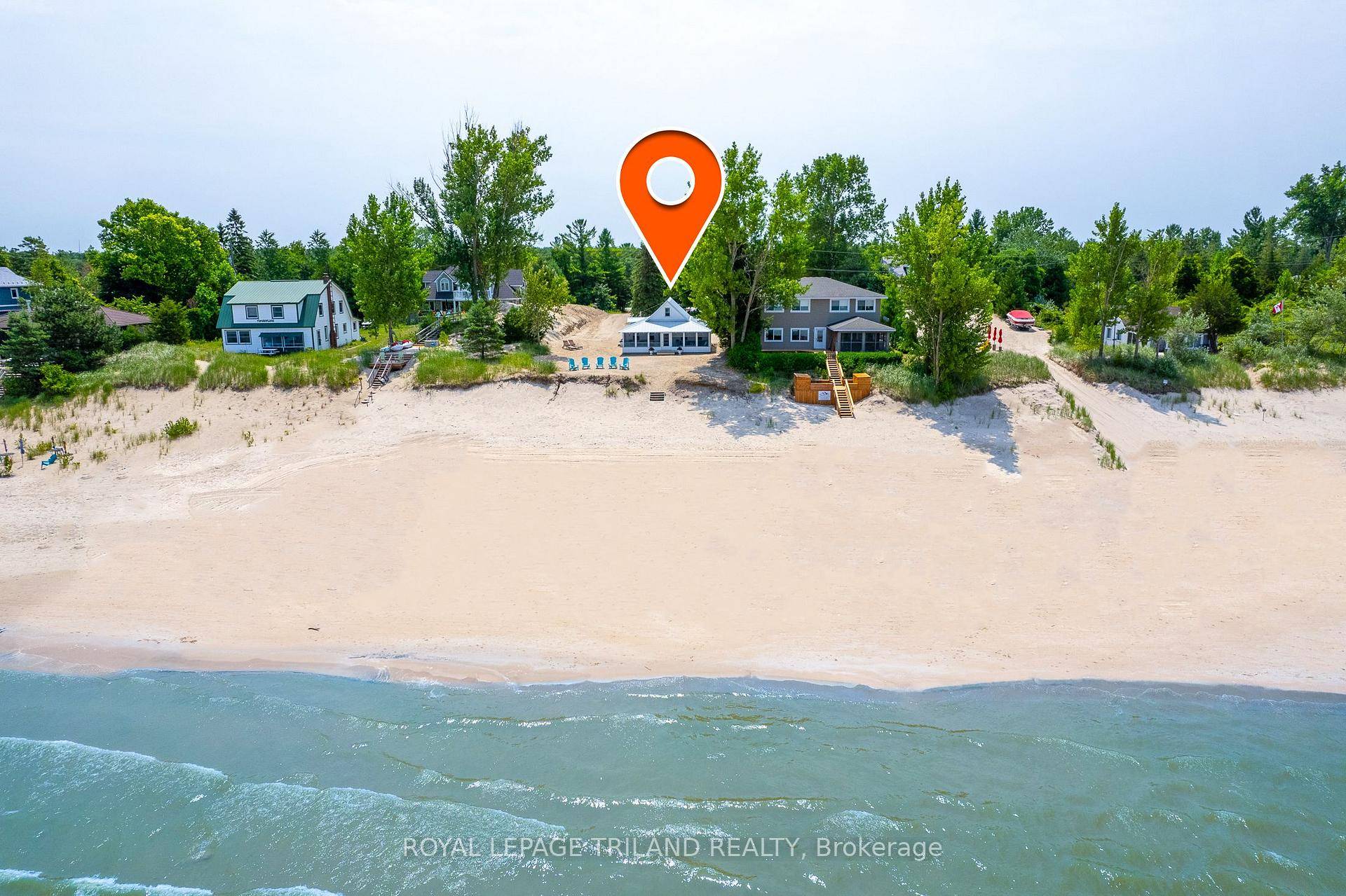 IPPERWASH LAKEFRONT PROPERTY AT ITS FINEST Fall in love with this truly exceptional 1.
