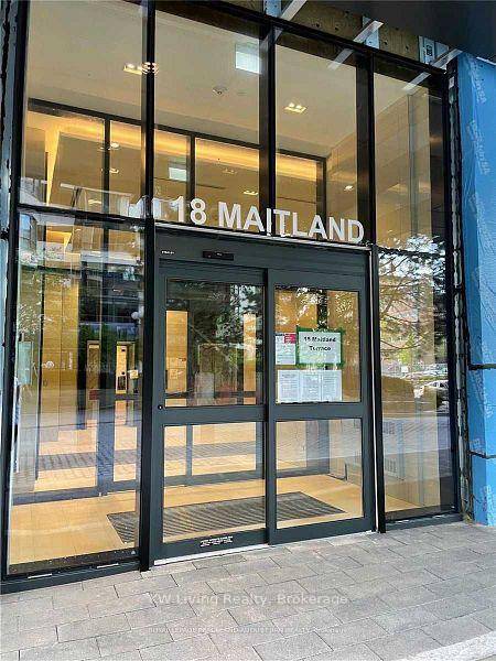 Teahouse Condo on Yonge Street Downtown Toronto !
