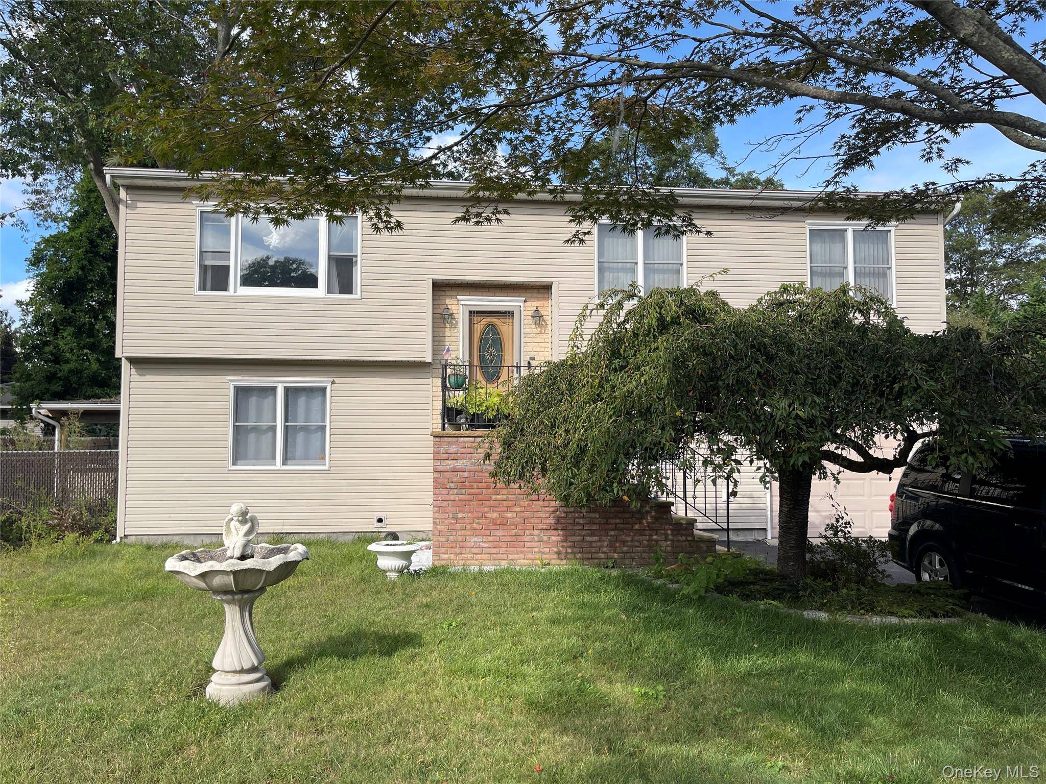 Welcome to 194 Cranford Blvd !