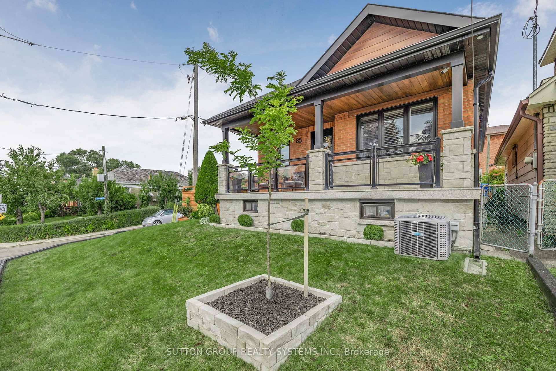 Stunning 3 Bedroom Home on a Prime Corner.