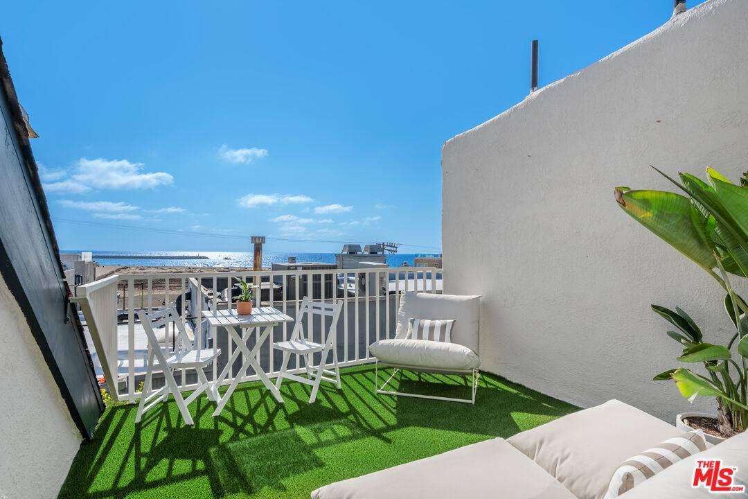 24 Westwind St 2BR Marina Del Rey La