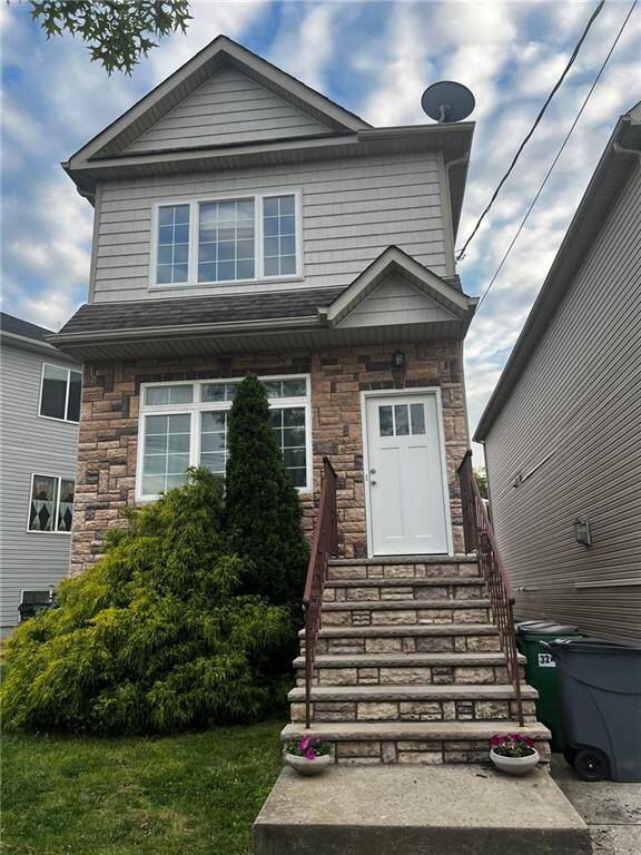 Located in the highly desirable Chelsea Travis neighborhood of Staten Island, this immaculate detached single family duplex was built in 2014 and meticulously maintained by its original owner.