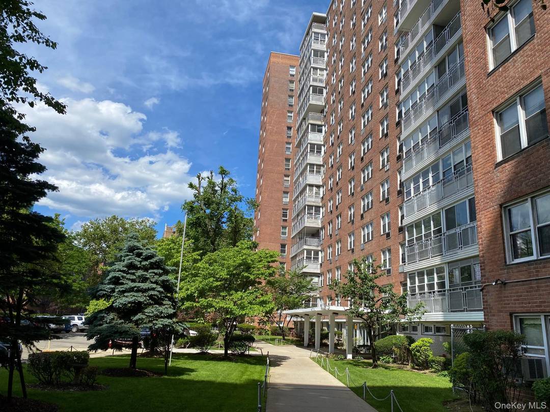 Welcome to this exquisitely renovated C line corner residence at Carlyle Towers A !