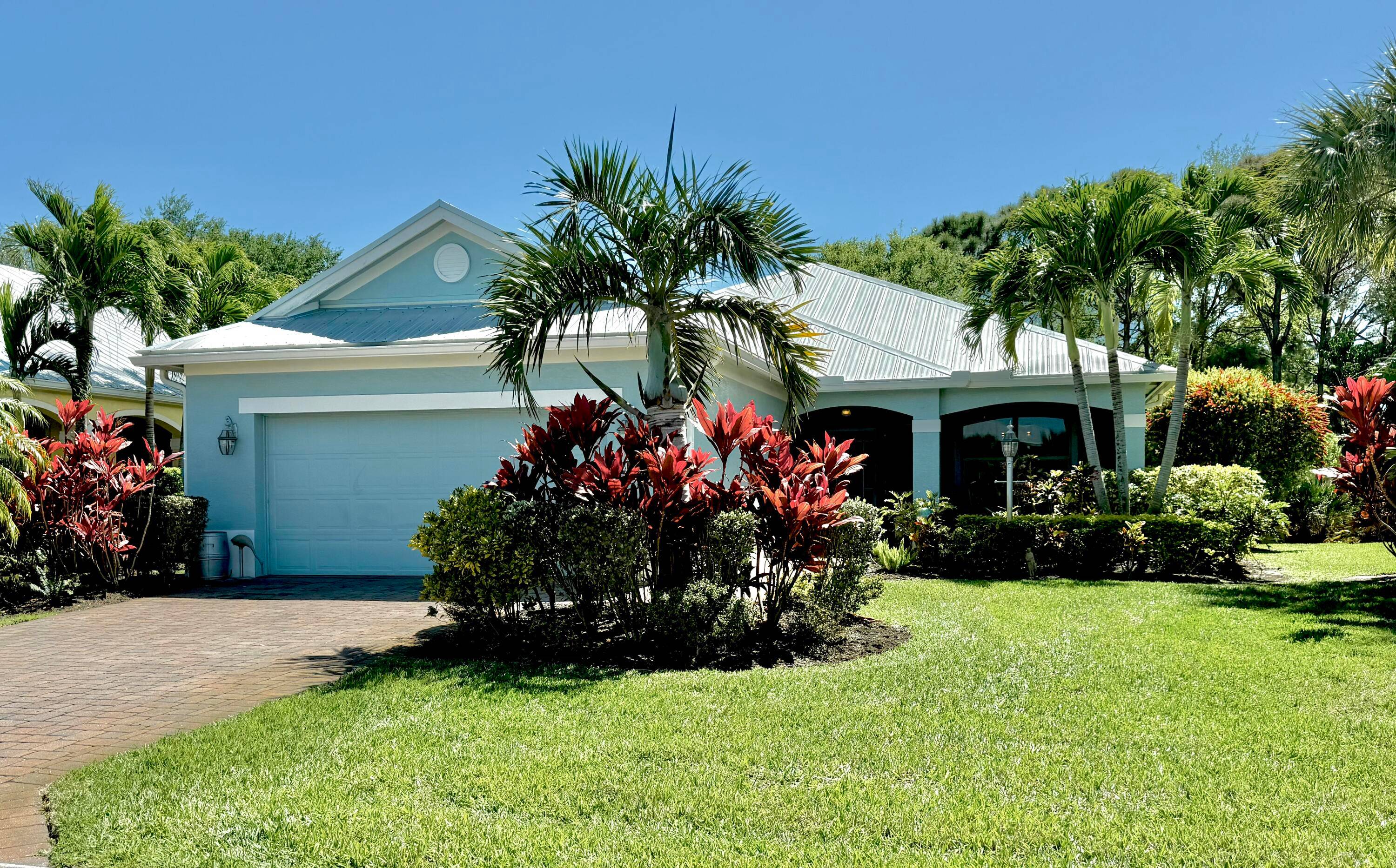 Located in Vero Beach's Serenoa community, this fully turnkey two bedroom, two bath home with a den is the perfect blend of comfort with a beach atmoshpere and convenience.