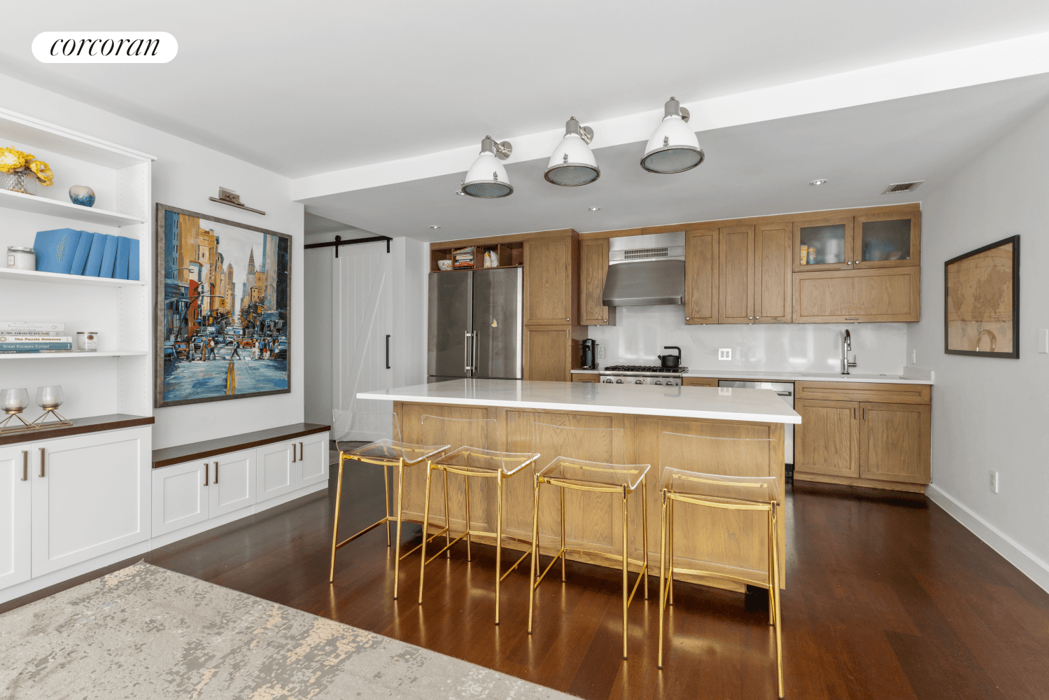 HUGE PRICE REDUCTION BY 100, 000 TO 2, 650, 000 Welcome to 2041 sq ft of a stunning split 3 bedroom 2.