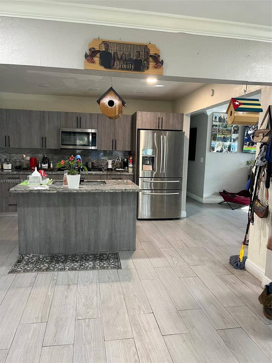 Close to everything, the 4 2 home offers approximately 2, 143 sq ft of interior living space for families wanting more space, inside the home and out.