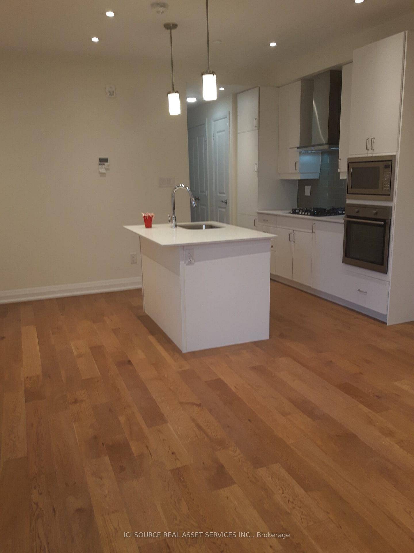 Live in luxury in Toronto's highly sought after Beaches neighborhood !