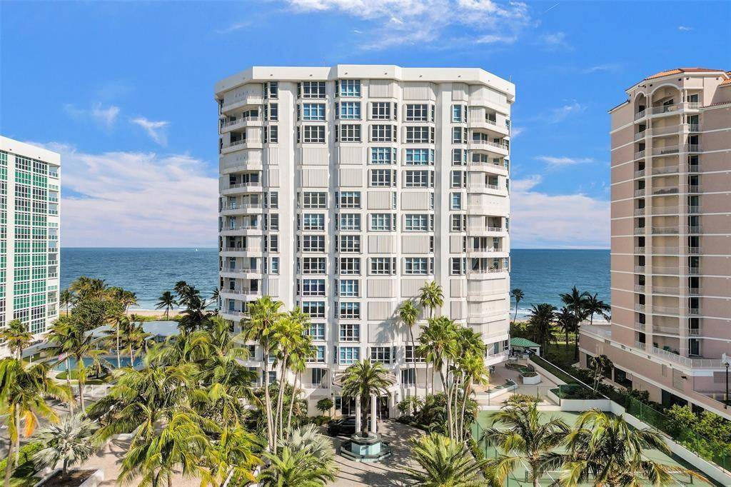 STUNNING RARELY AVAILABLE REMODELED 3 BEDROOM, 3 BATHROOM, 3, 000 SF UNIT WITH BREATHTAKING PANORAMIC OCEAN VIEWS.