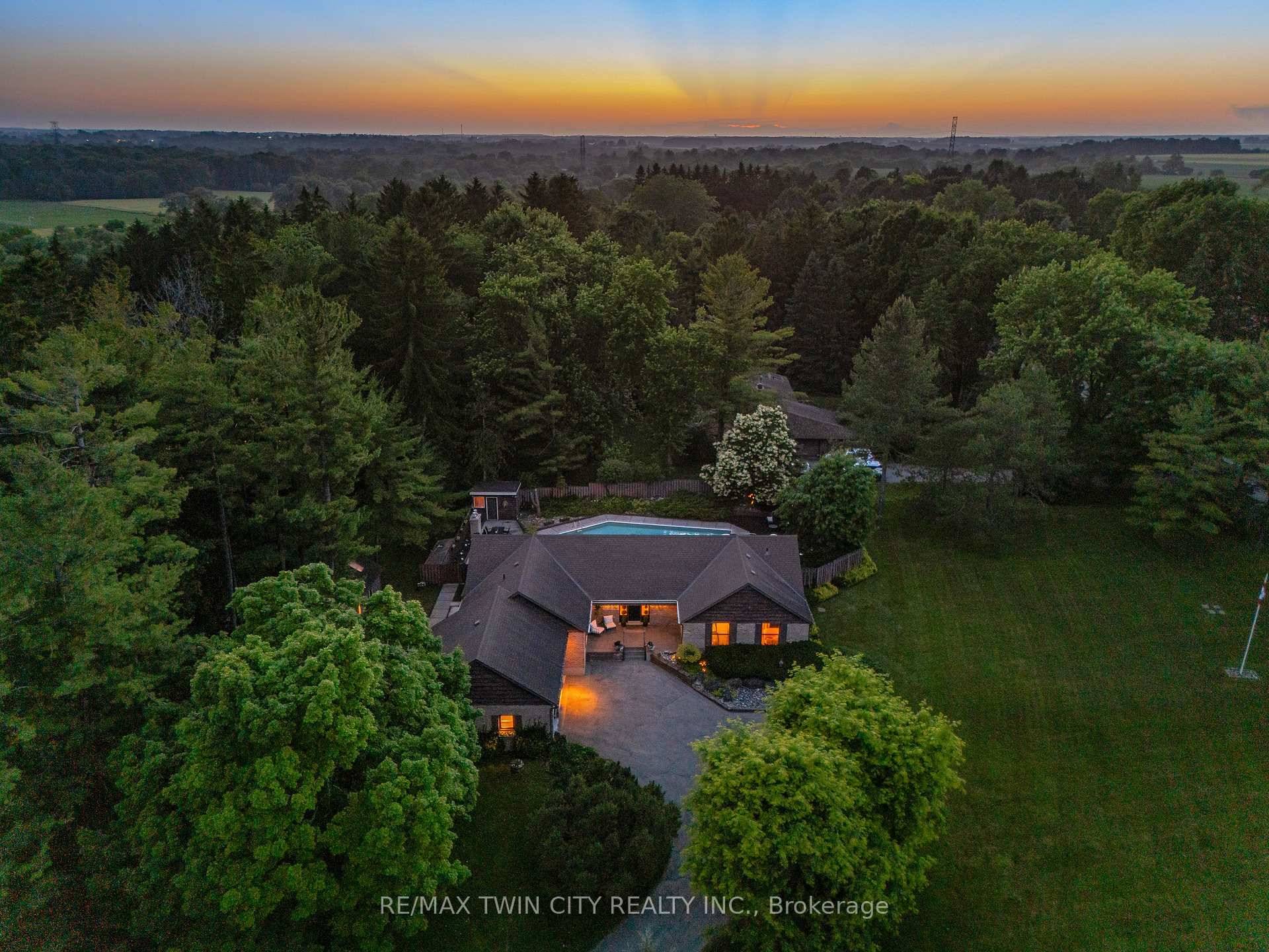 Your Dream Starts Here 105 Grandview Drive, Conestogo Set on a picturesque 1 acre lot in one of the region's most sought after enclaves, this ranch style bungalow with an ...