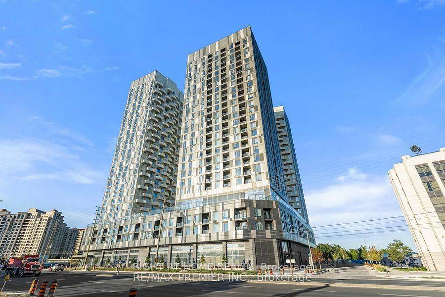 Luxury condo never lived in one bedroom bright and spacious living apt, totally carpet free, across vaughan mills center,, Modern Design with breath taking views, Modern kitchen with S S ...