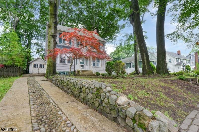 Welcome to this colonial style home, waiting for your personal touch.
