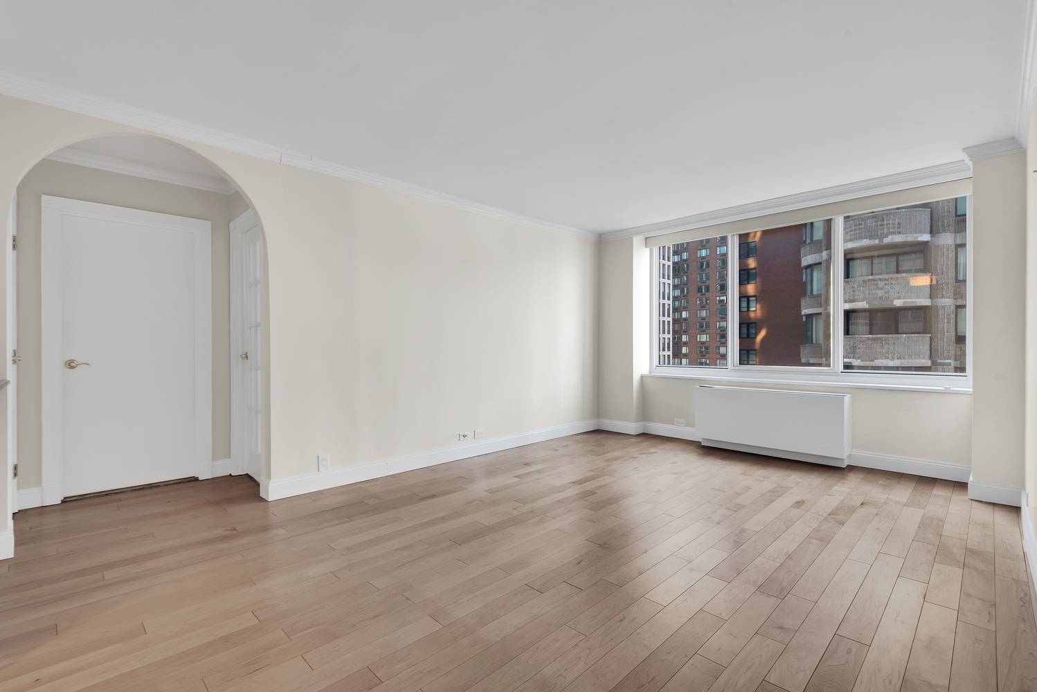 Great coop rental 1 year with possible 1 year extension.
