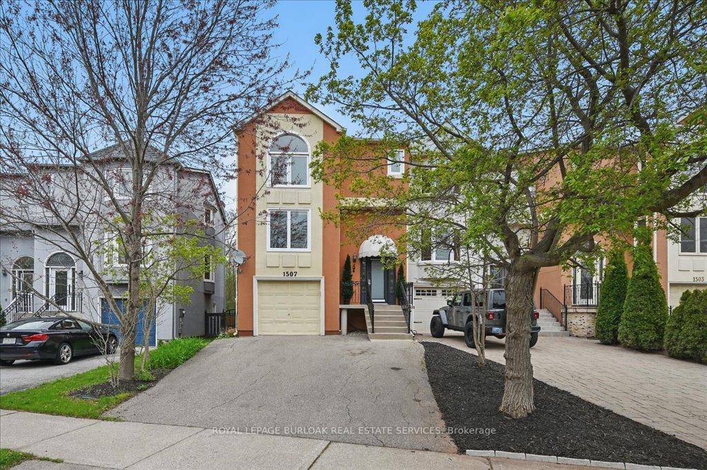 Welcome to 1507 Litchfield Road, a beautiful 3 storey townhome nestled in the desirable Falgarwood neighborhood of Oakville.