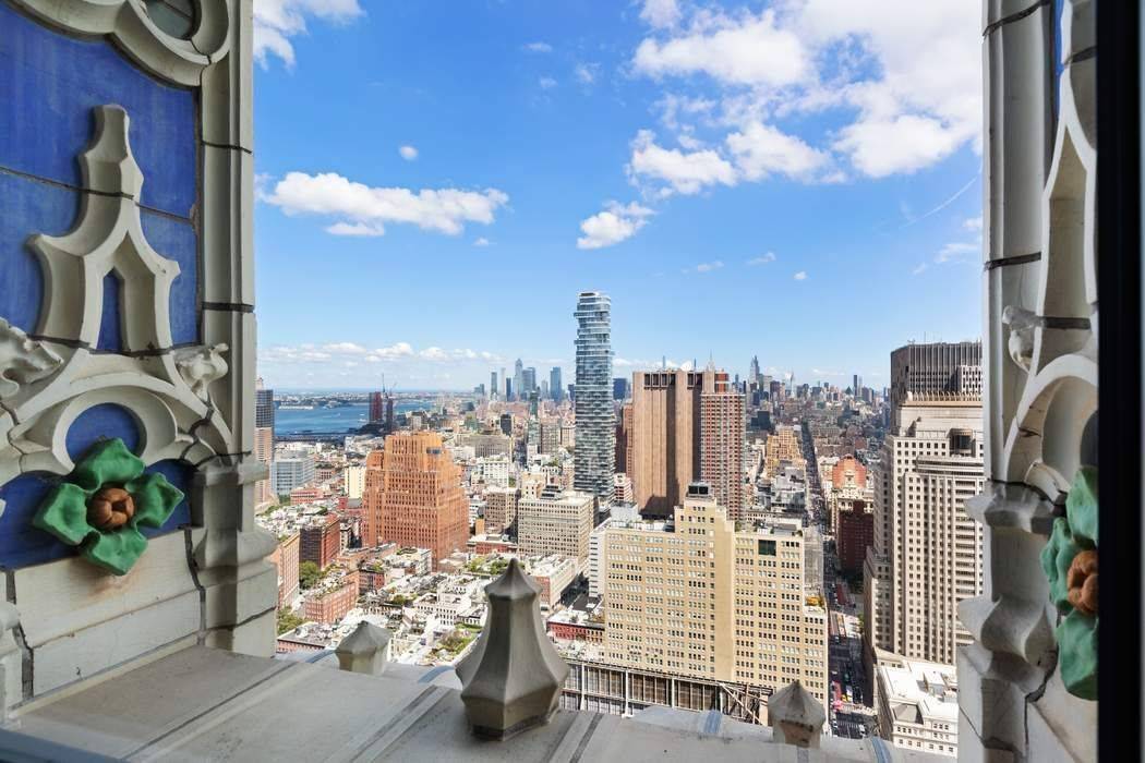 The Apartment Loft Volume, Iconic Views, amp ; Special Architectural Details Perched high in the iconic Woolworth Building the world s first skyscraper and one of New York s most ...