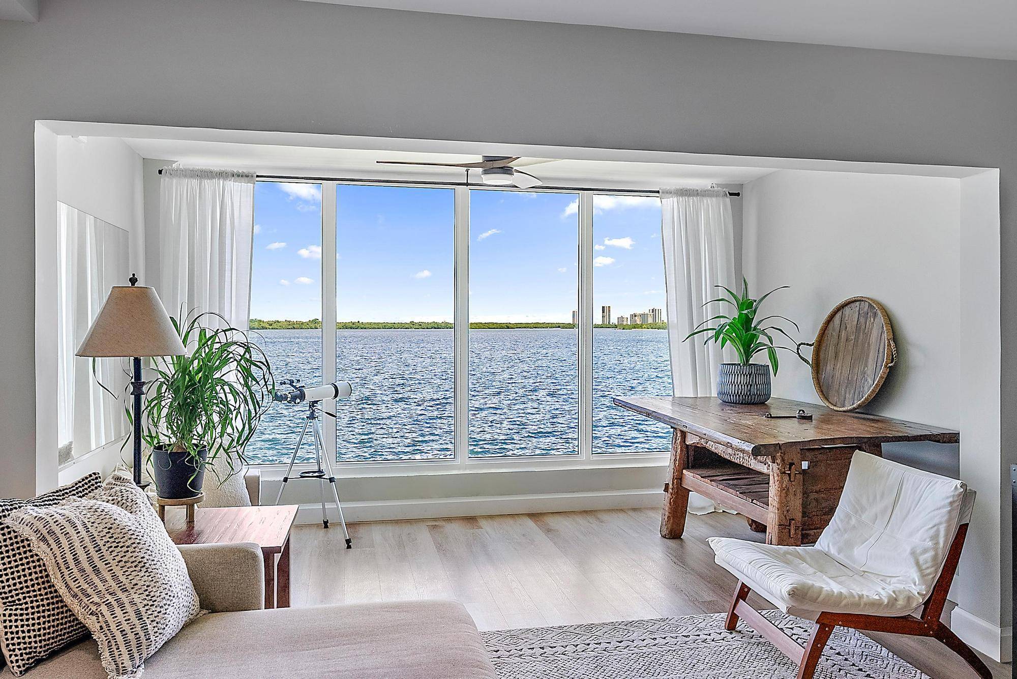 Coastal condo with the most amazing Intracoastal WATER views !