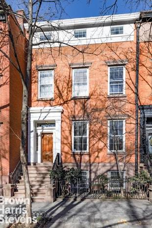 This important American home provides a clear view into the past, and home for the best days yet to come.