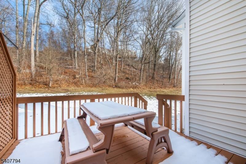 Did you forget to shut the garage door ?