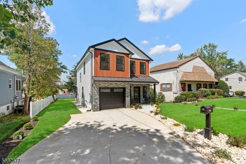 Welcome to your dream home, brand new from the foundation up !