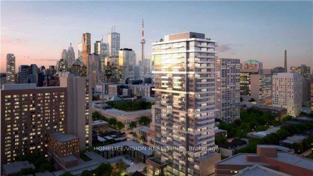 Luxurious Menkes Built Condo In The Heart Of The City.