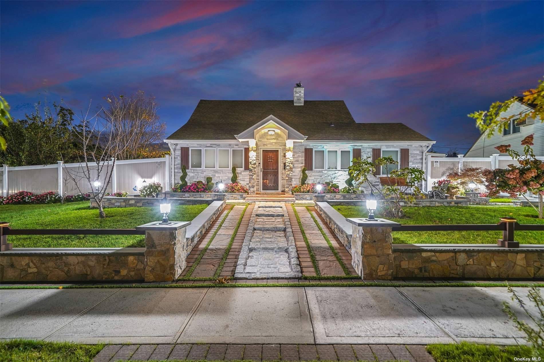 Beautiful, meticulously detailed, 4 bed room cape.