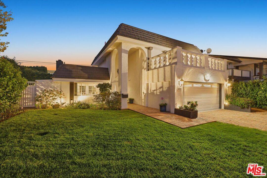 3010   Stoner Ave 3BR Marina Del Rey La