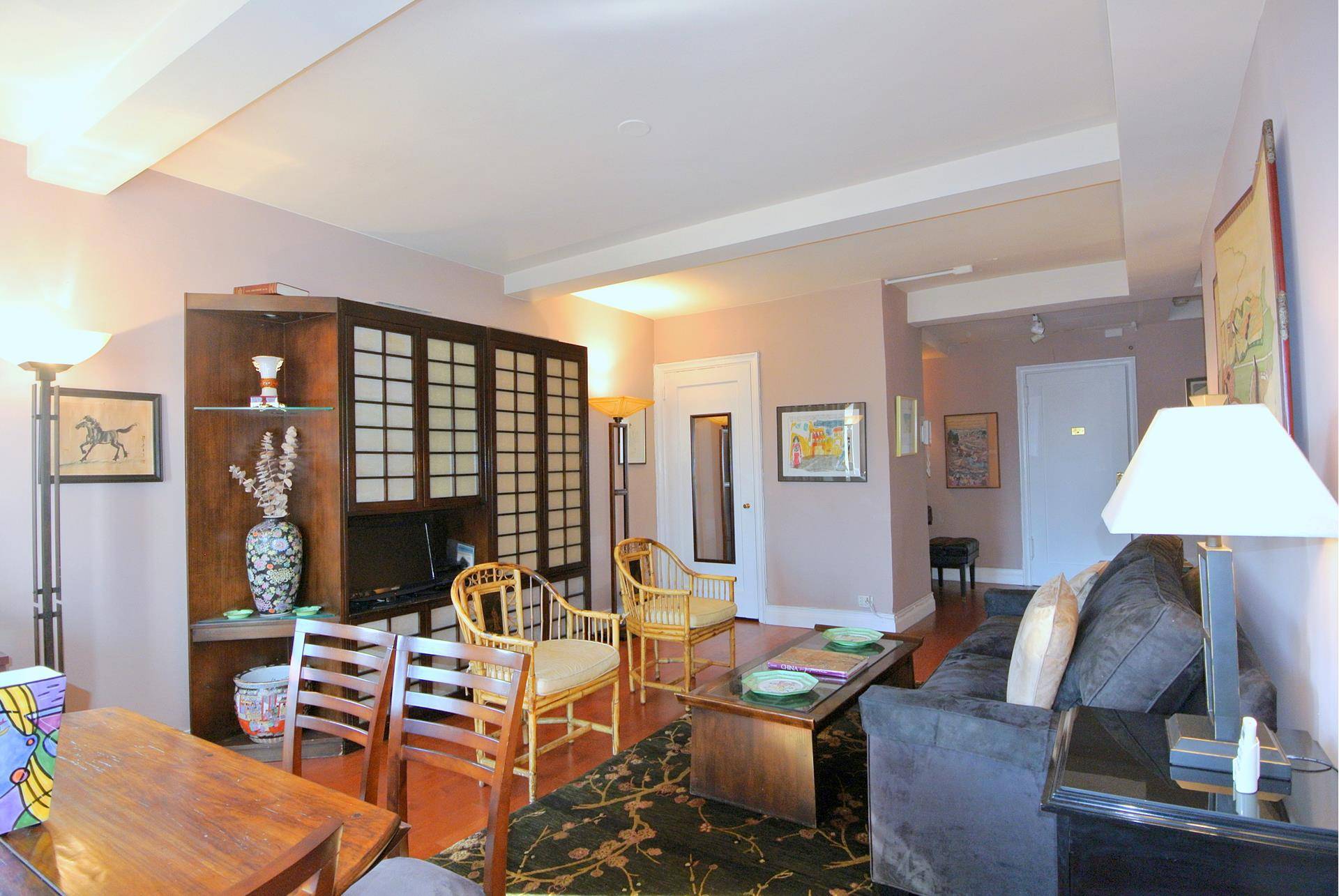 SELLER WANTS TO SELL LET S MAKE A DEAL !