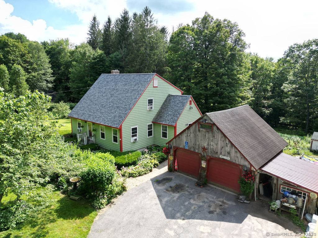 Live in the serene rural town of Hartland, where you'll have the opportunity to enjoy peace, privacy and a self sufficient lifestyle.