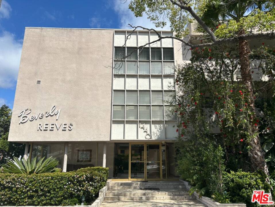 1440 Reeves St 2BR Beverlywood La