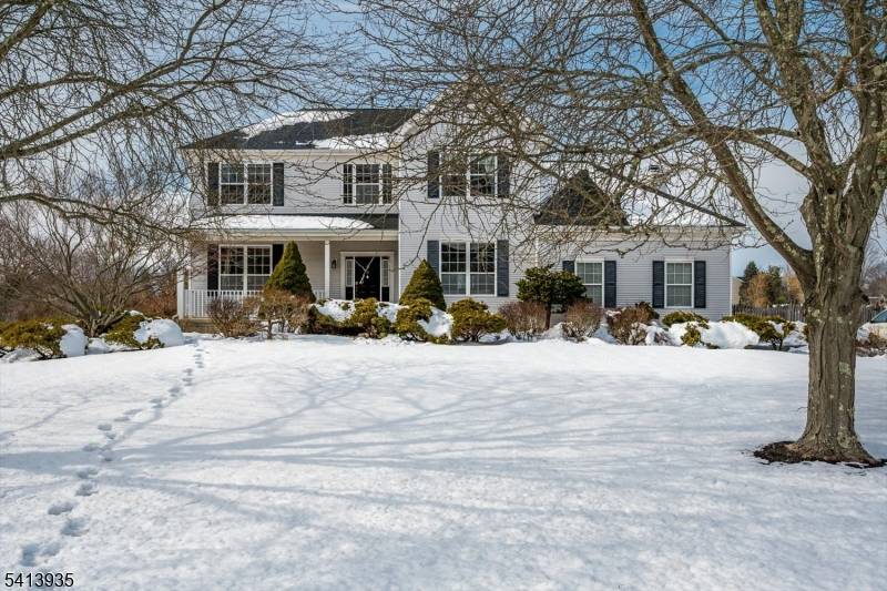 Welcome to this stunning 3, 000 sqft Luxury Colonial nestled on a picturesque 2.