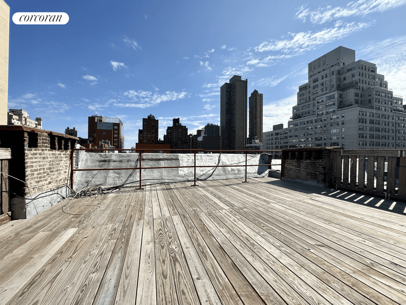 Large, sunny and true 3BR 1.