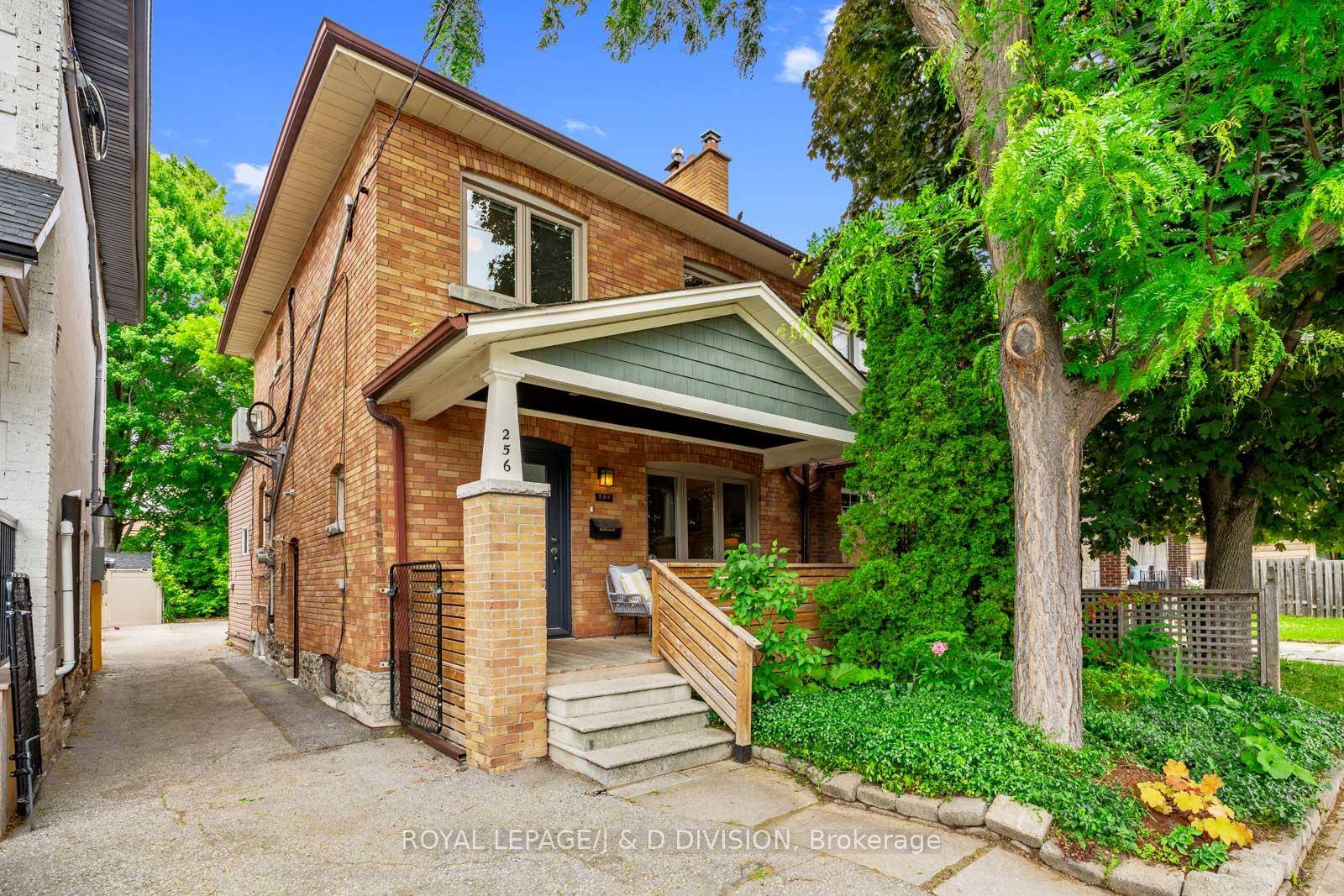 This stylish 3 bedroom East York home offers nearly 2, 000 sq.