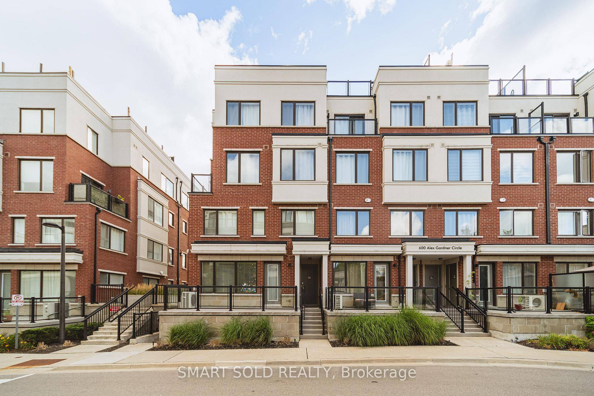 Stunning modern 3 bedroom end unit townhouse with beautiful westerly views of Aurora !