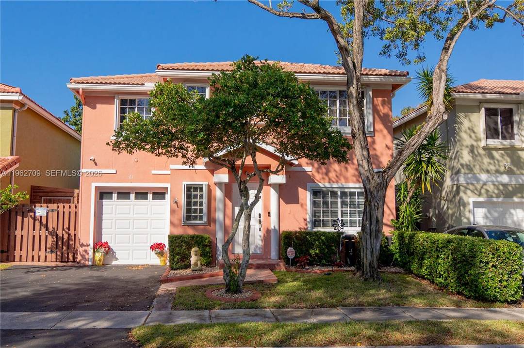 Welcome to this move in ready single family home in the heart of Plantation, offering the perfect blend of comfort, privacy, and convenience.