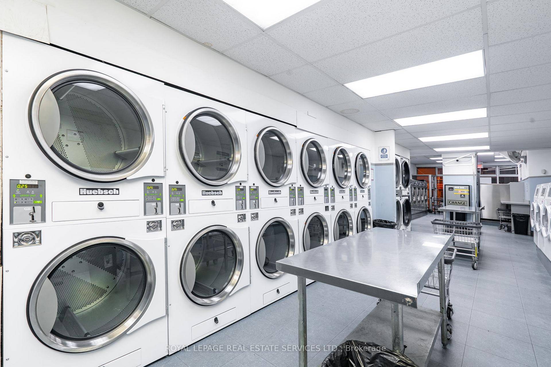 Unattended Coin Laundromat for Sale Dufferin Street, Toronto High Traffic Location Here's your chance to own a solid, easy to run business in a busy part of Toronto.