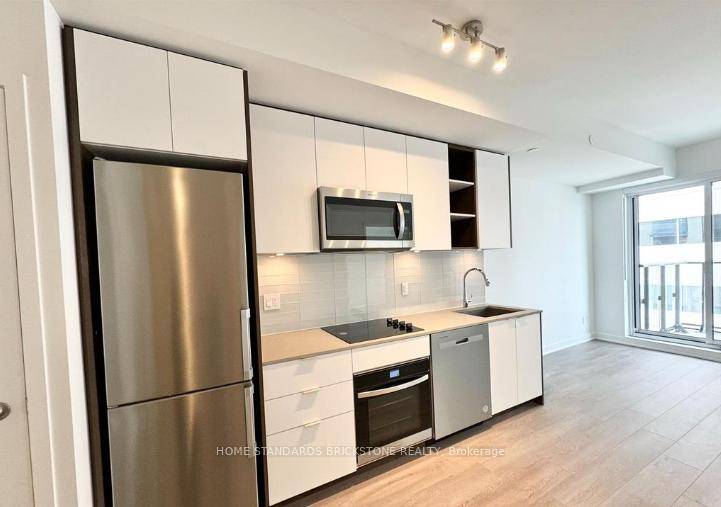 Discover sophisticated downtown living at 543 Richmond Residences at Portland.