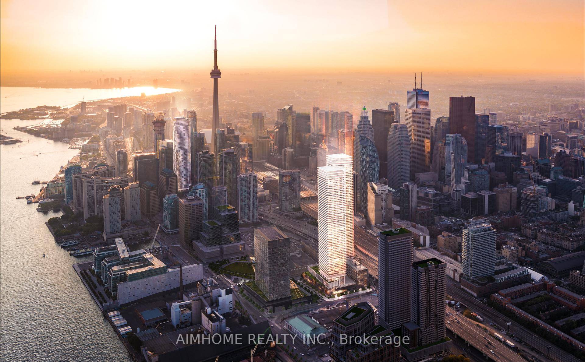 Unobstructed Great Lakeview Unit Must see.