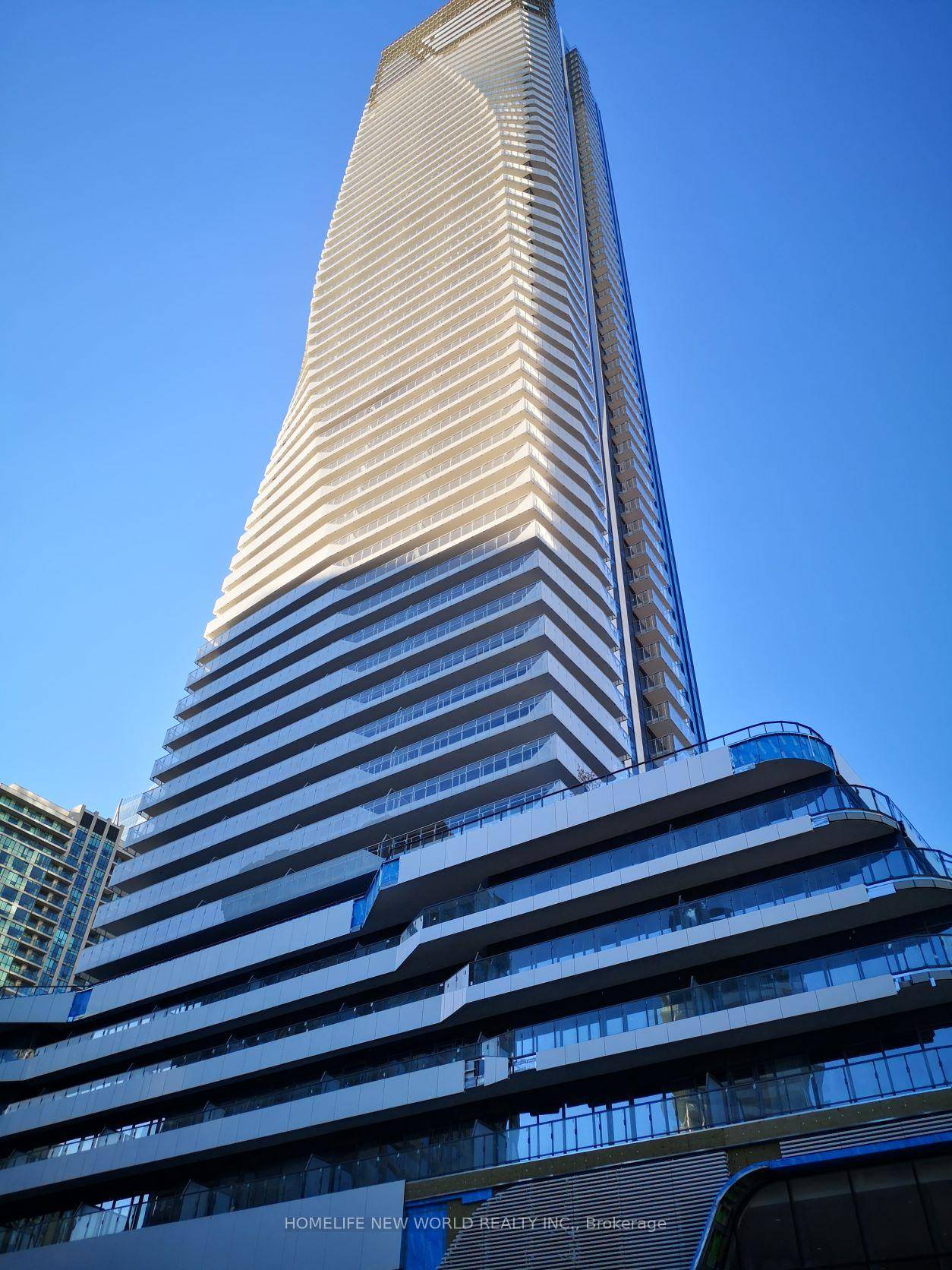 Two Year New 1 Bed At Prestigious One Yonge in the Heart Of Dt.