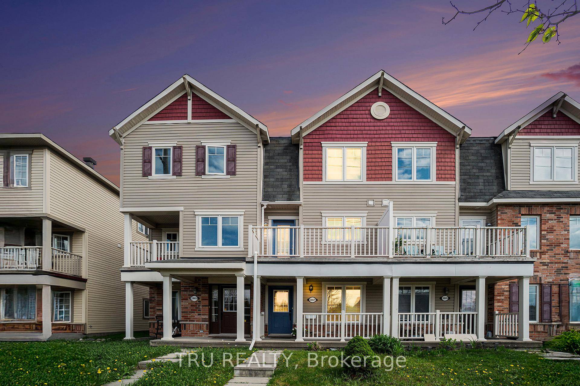 Welcome to 3867 Strandherd Drive, BarrhavenThis stylish and spacious 3 storey freehold townhome is move in ready and perfectly located in the heart of Barrhavenjust steps from schools, parks, shopping, ...