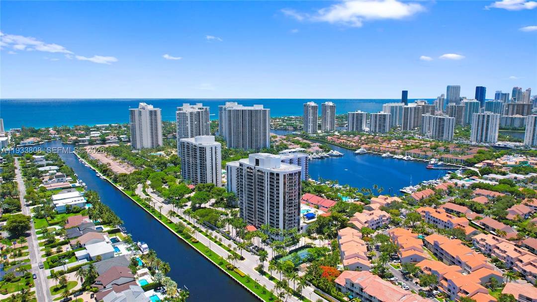 Come discover this unit 1003 at Harbor Towers, an exclusive boutique building nestled in the heart of Aventura.