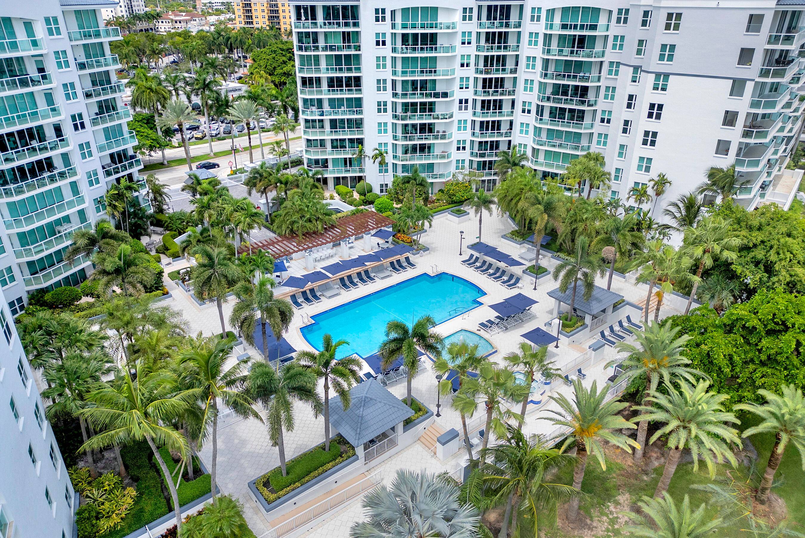 Experience Elevated Living in the Heart of Boca RatonWelcome to this stunning one bedroom, two bath residence with a den, perched on a high floor in the prestigious Townsend Place.