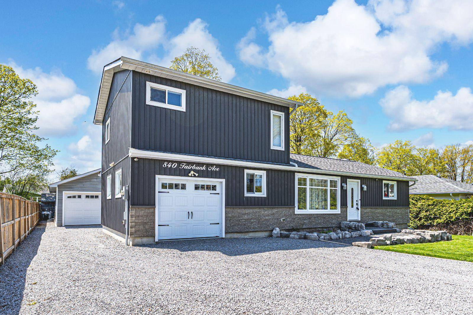 IM YOUR HUCKLEBERRY ! BE CAPTIVATED BY THIS BEAUTIFULLY UPDATED HOME WITH SEPARATE 800SQ SHOP MERE STEPS AWAY FROM YOUR EXCLUSIVE RESIDENTS ONLY BEACH !