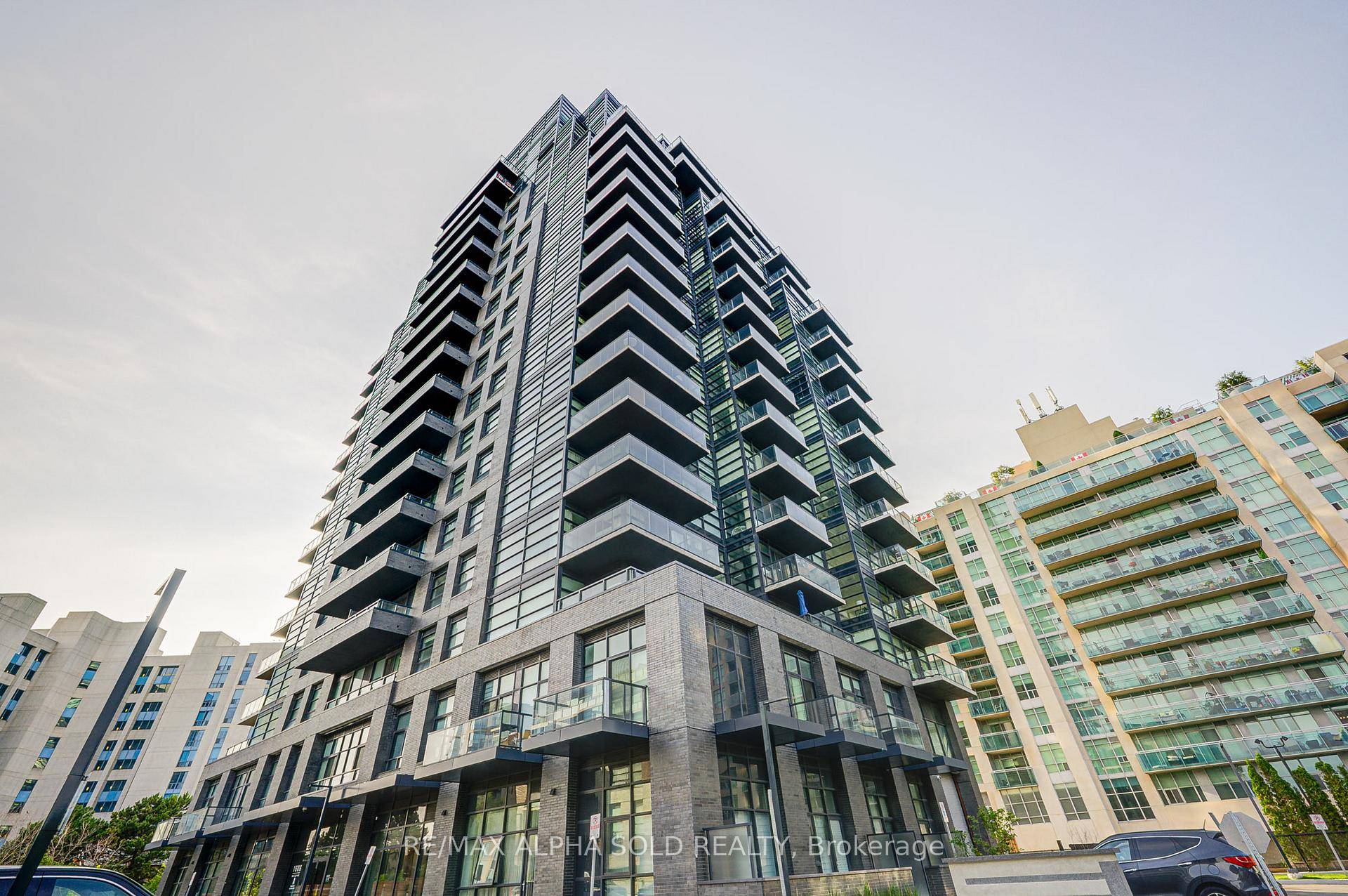 Welcome to The Landing by Carttera a brand new, never lived in condo offering modern living in the heart of Whitby !