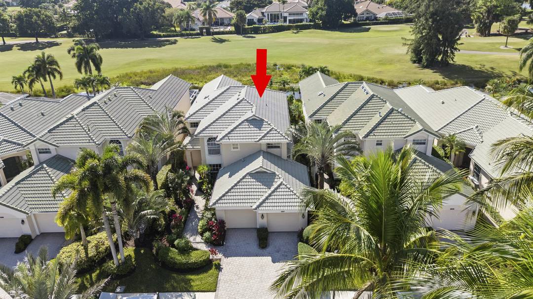 Enjoy the Golf Family Lifestyle, On the 14th fairway of PGA's Palmer Course, this home offers gorgeous water and fairway views.