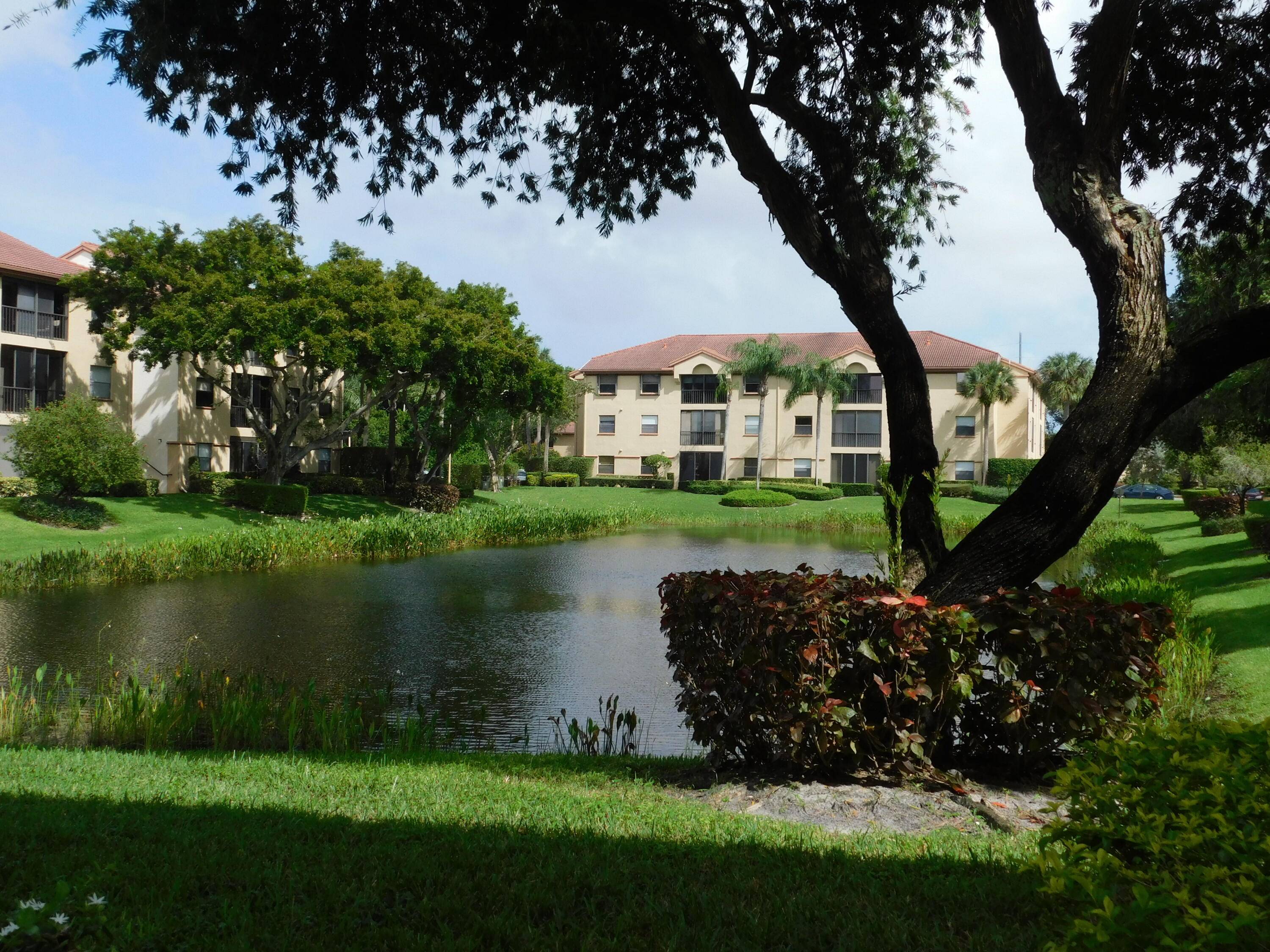 DO NOT DELAY seeing this 2nd floor Especial atrium model condo in Platina's popular Excellente Village !