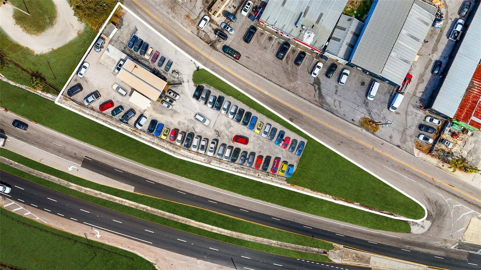 Virtually Staged. OBT US 441 Orlando Auto Sales Lot 320 Frontage Turn Key Dealership Opportunity Turn Key Auto Sales Opportunity on North Orange Blossom Trail, located along the highly traveled ...