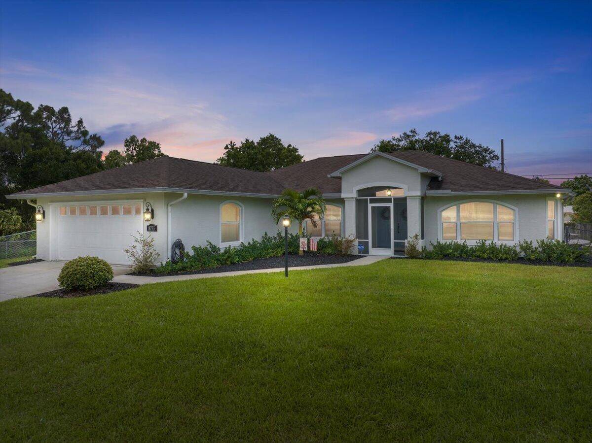 Beautifully Updated Pool Home on Double Lot with Room for All Your Toys !
