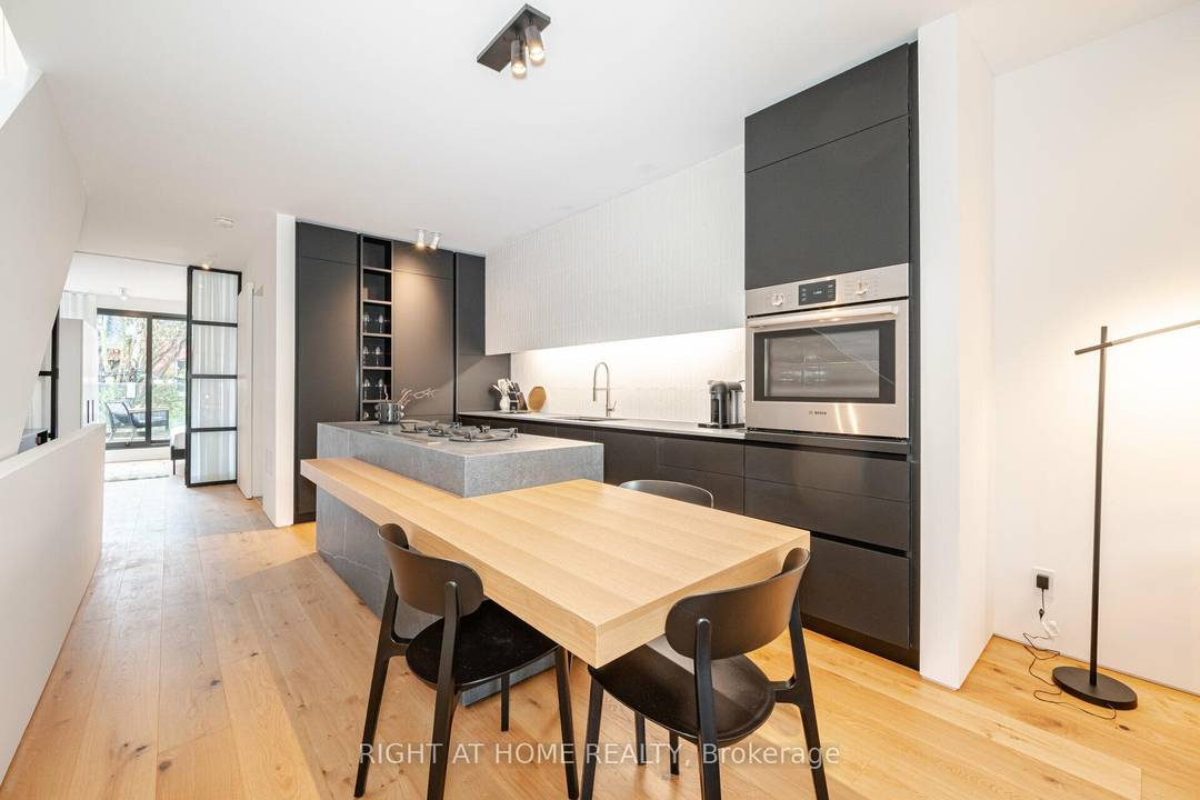 A Masterpiece of Elegance and Modern Luxury in Prime location !